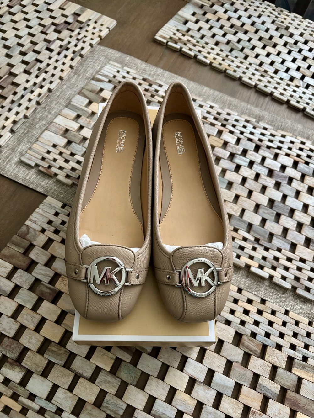 Michael Kors Fulton Leather Moccasin - Picture 7 of 8